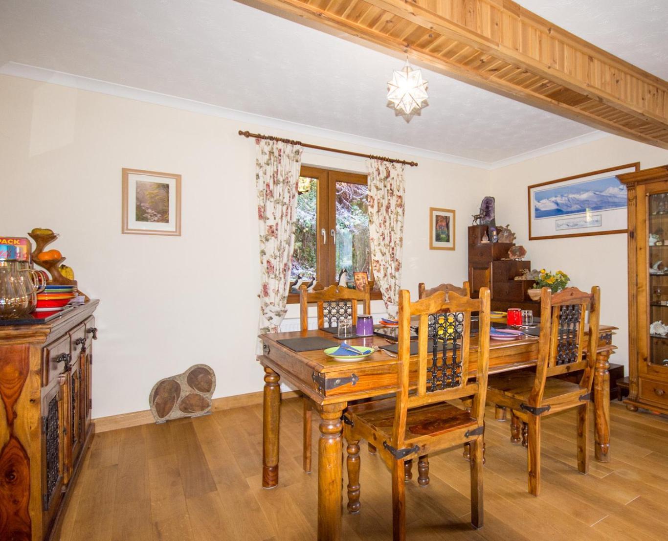 Craik Na Dav B&B อินเวอร์มอริสตัน ภายนอก รูปภาพ